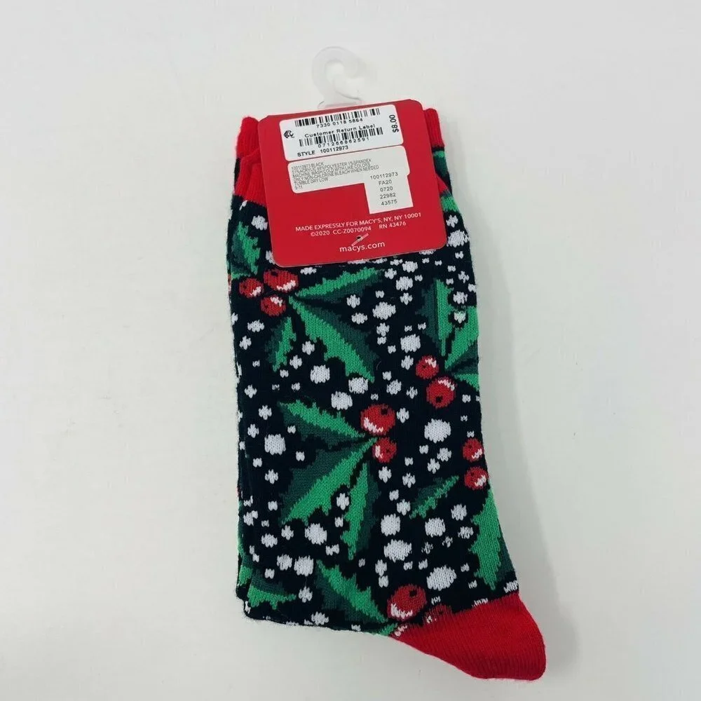 Charter Club Womens Size 9-11 Christmas Holiday Mistletoe Print Crew Socks Black